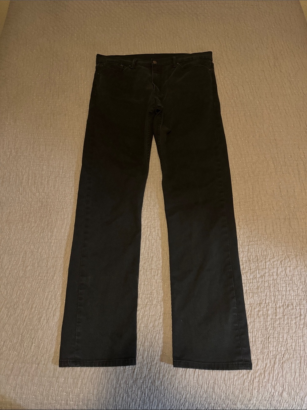 Levis Slim Straight Jeans
